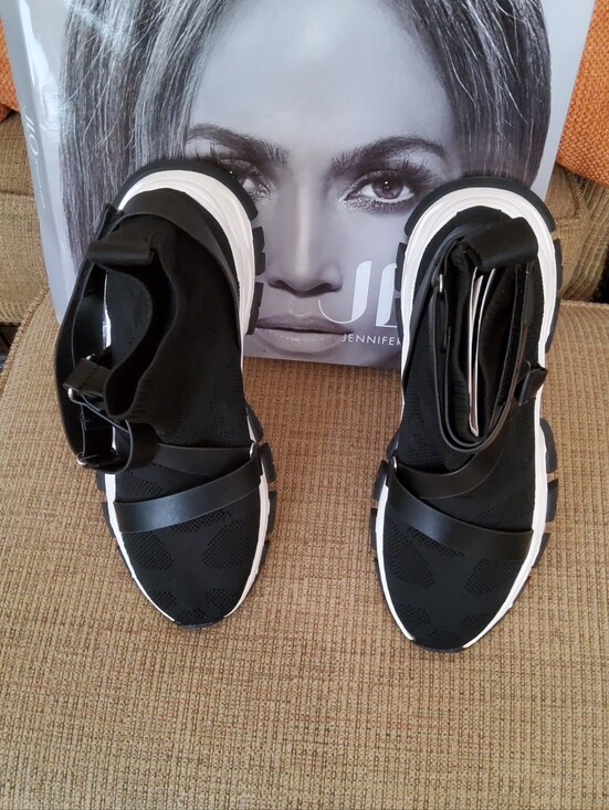 Jennifer Lopez Shoes - JLO Jennifer Lopez Women's Black High-Top Chunky Sneakers – Size 10 – NEW